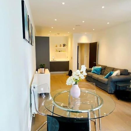 Lovely 1 Bed Flat In North Kensington London Apartman Kültér fotó