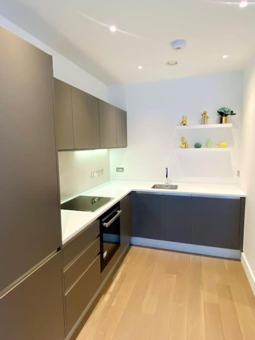 Lovely 1 Bed Flat In North Kensington London Apartman Kültér fotó